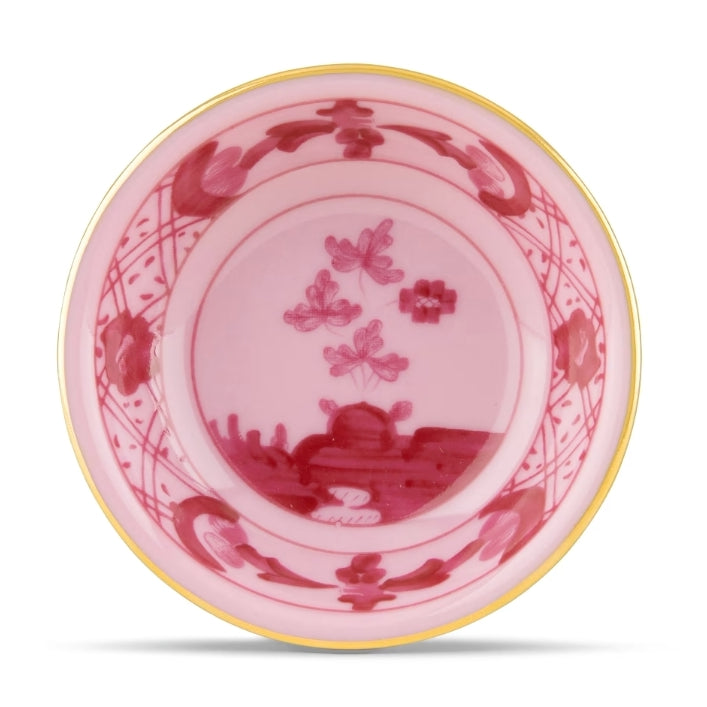 This remarkable Porpora (Purple with gold rim) cup isn't just a vessel for soy sauce; it's a portal to history and artistry, a charming addition to your dining experience.