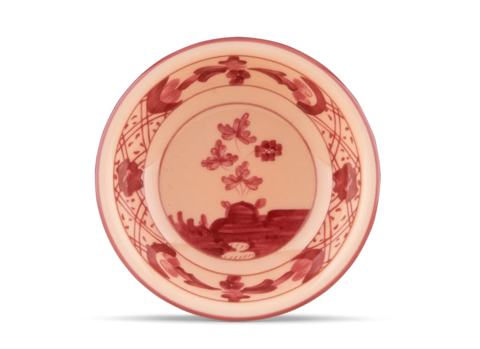 This remarkable Vermiglio (Red-orange) cup isn't just a vessel for soy sauce; it's a portal to history and artistry, a charming addition to your dining experience.