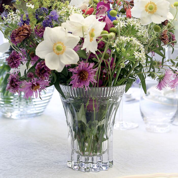 A fabulous collection of handmade and handcut crystal with dramatic cutting. Great shapes…great gifts!