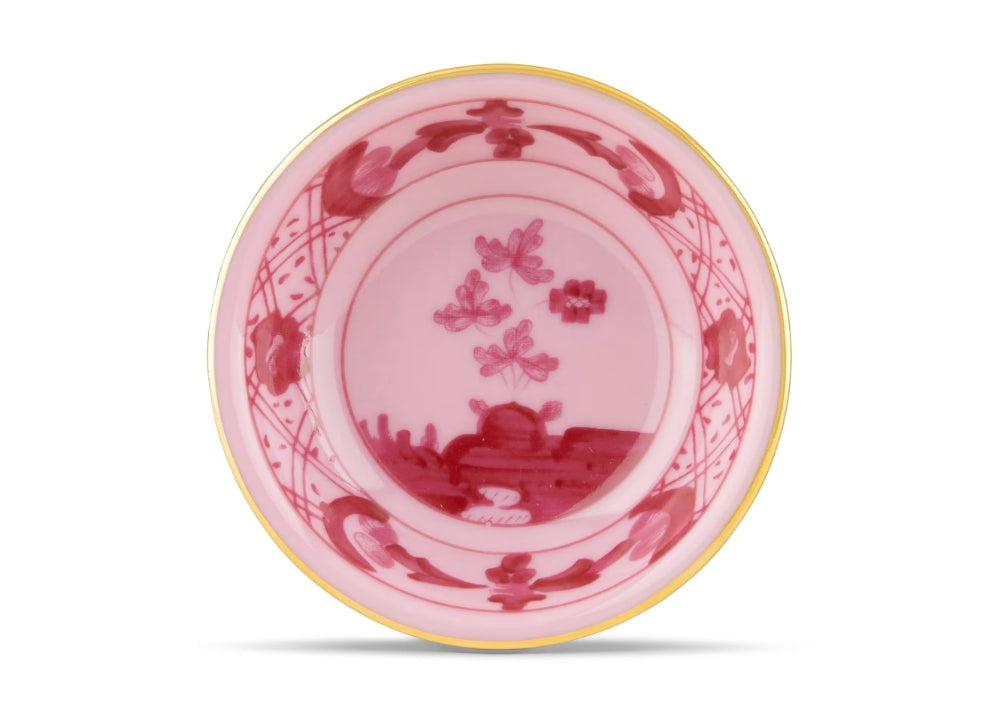 This remarkable Porpora (Purple with gold rim) cup isn't just a vessel for soy sauce; it's a portal to history and artistry, a charming addition to your dining experience.