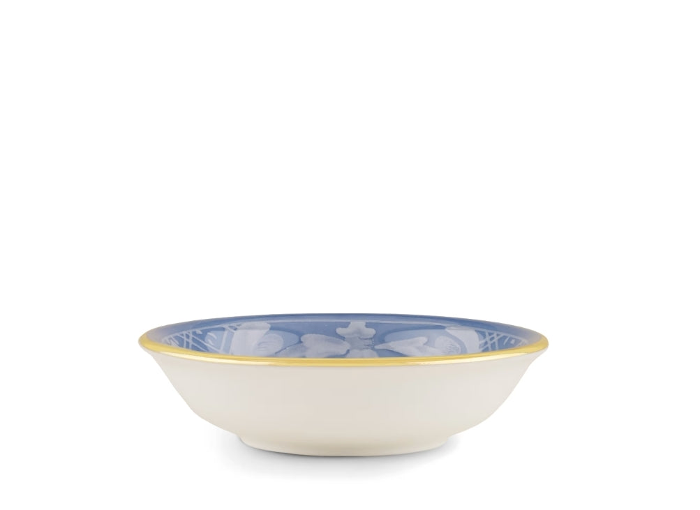 This remarkable Pervinca (Blue-violet with gold rim) cup isn't just a vessel for soy sauce; it's a portal to history and artistry, a charming addition to your dining experience.
